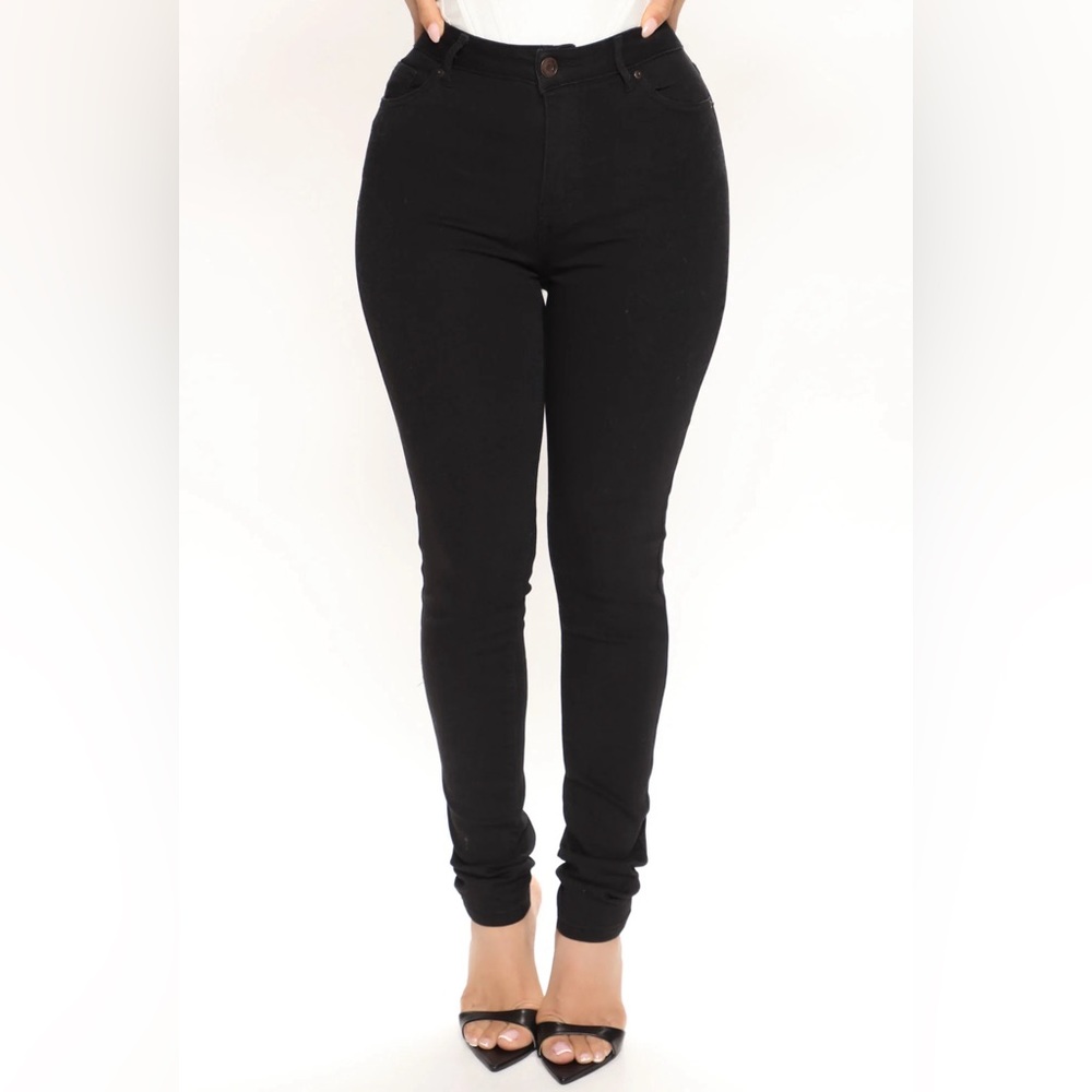 Black Fashion Nova Jeans